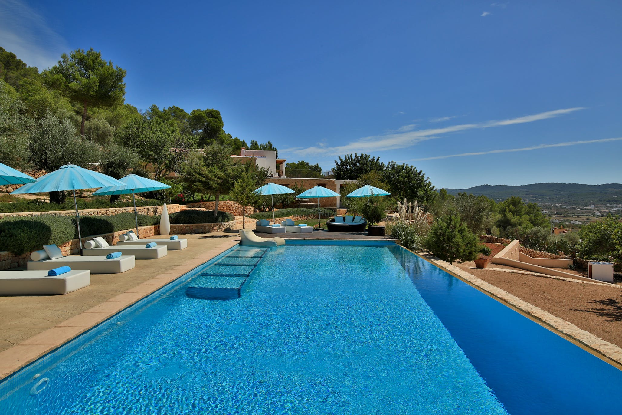 You are currently viewing Can Rosetta – ‘Classically reformed Ibiza finca with sweeping views over San Antonio Bay.’