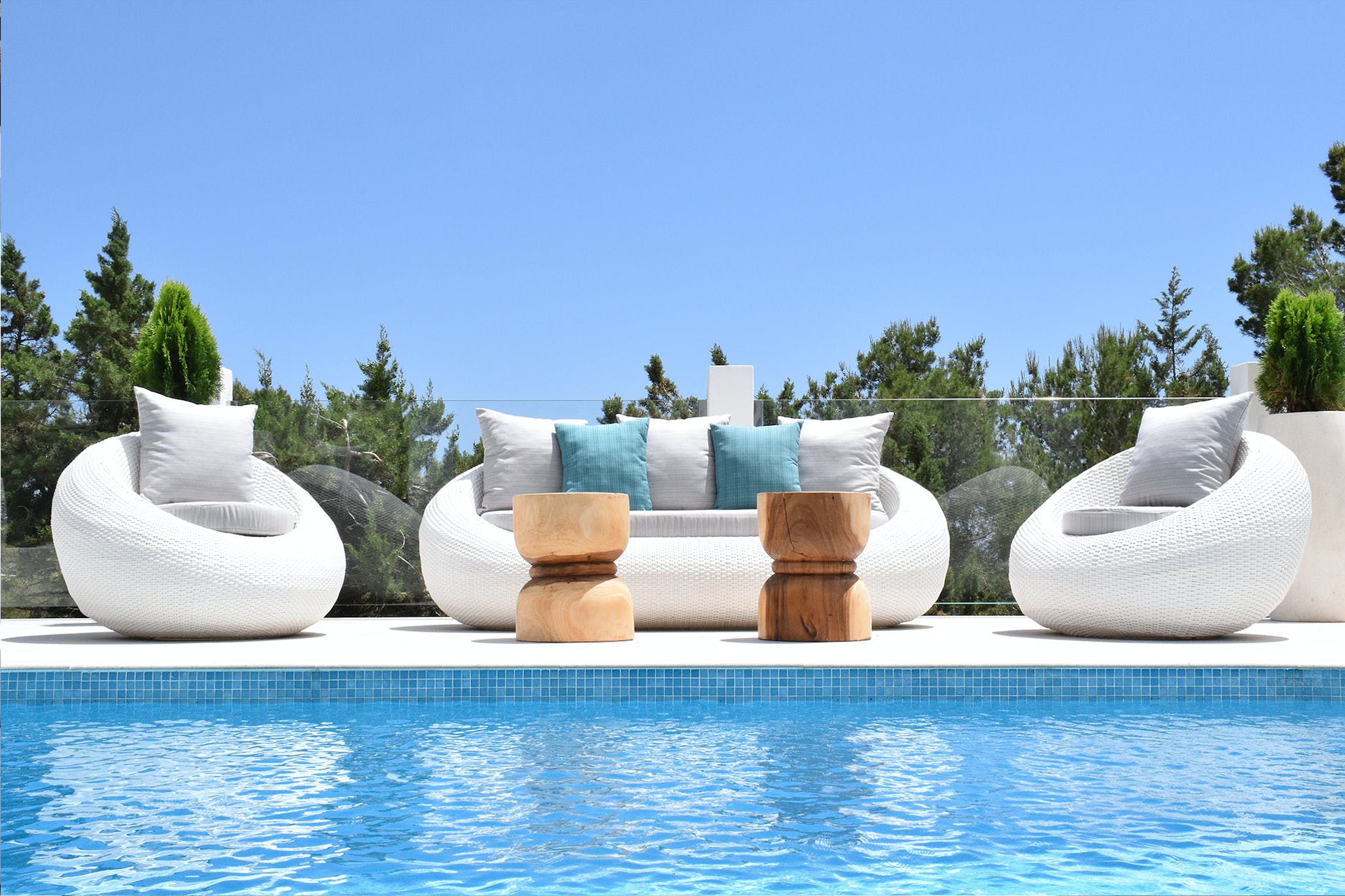 Read more about the article Casa Chic – ‘Invest In ultra stylish property located in Es Cubells with superb sea views.’