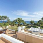 Sea Breeze Estate